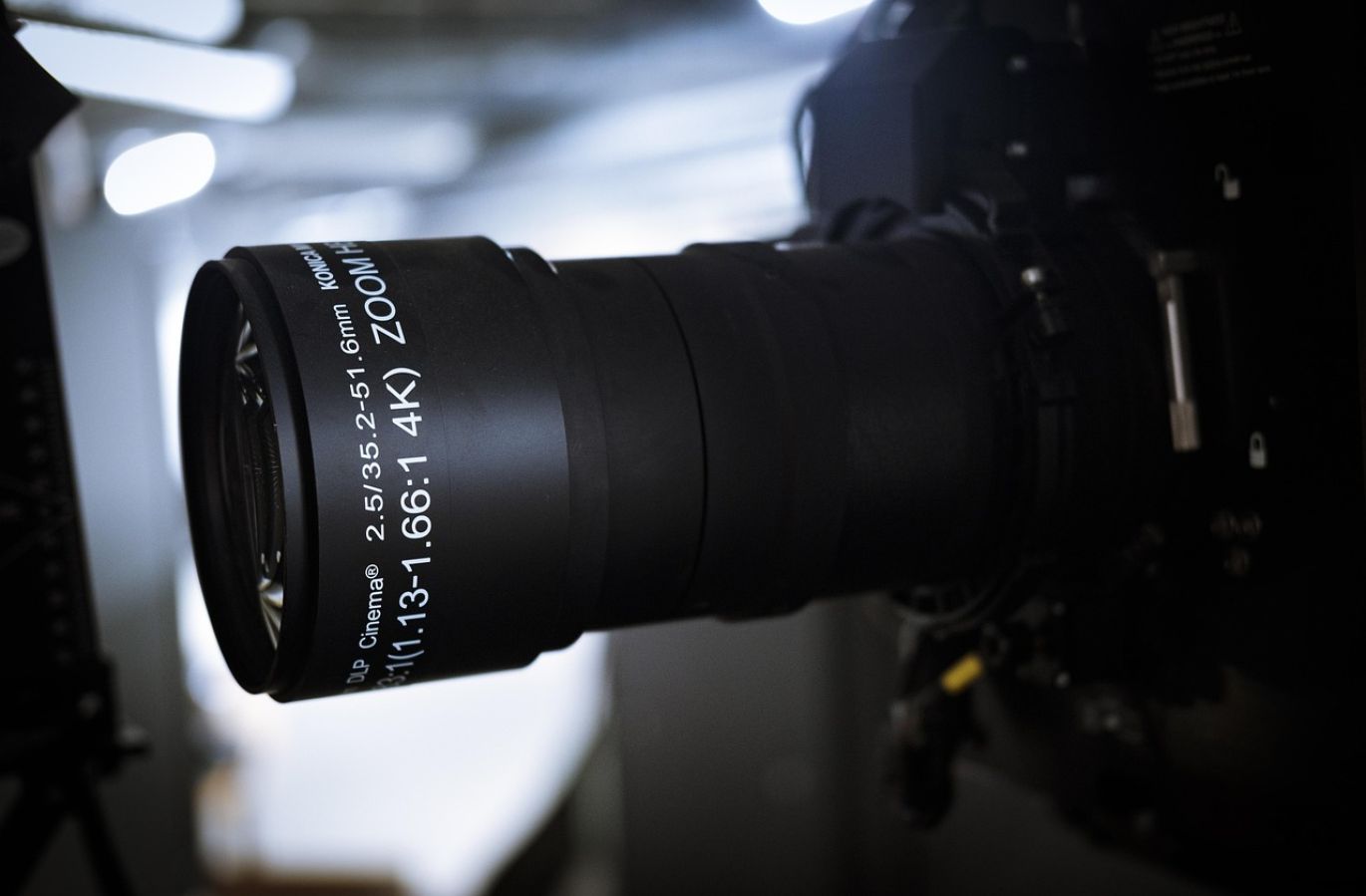 Best Pa Speakers For Outdoor Movies