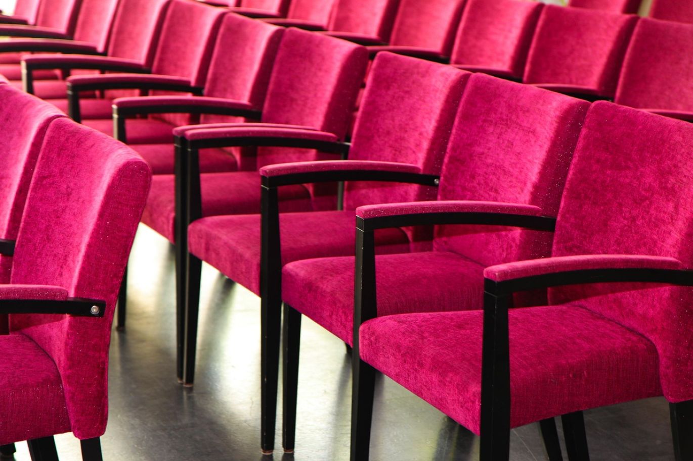 Chairs For Rent For Events