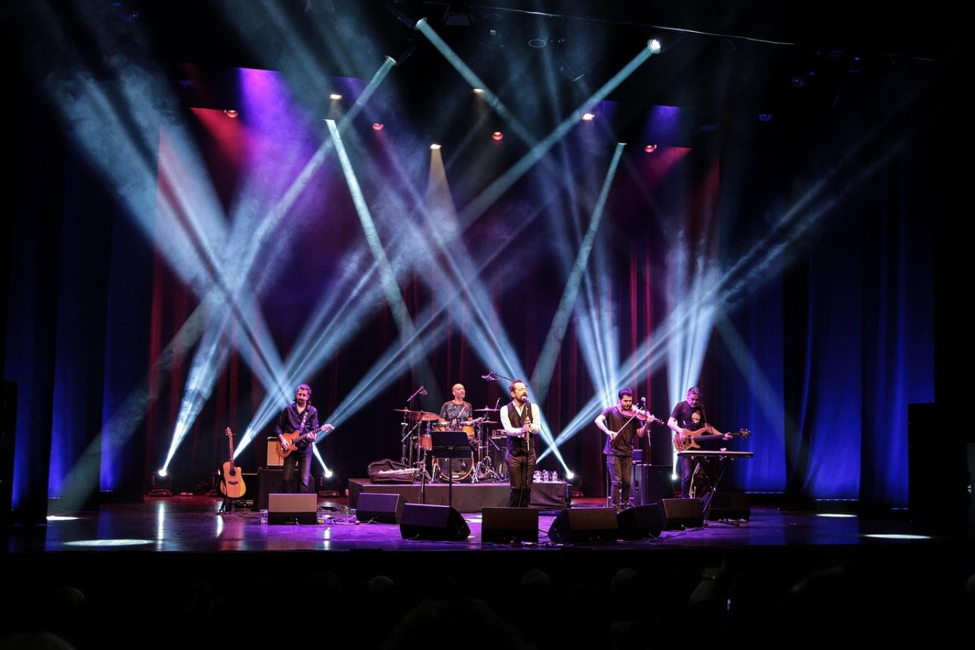 Concert Sound And Lighting Systems