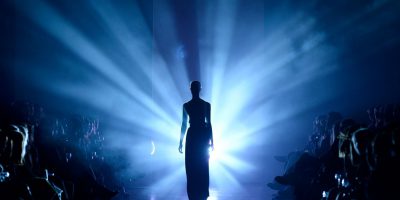 fashion show runway lighting