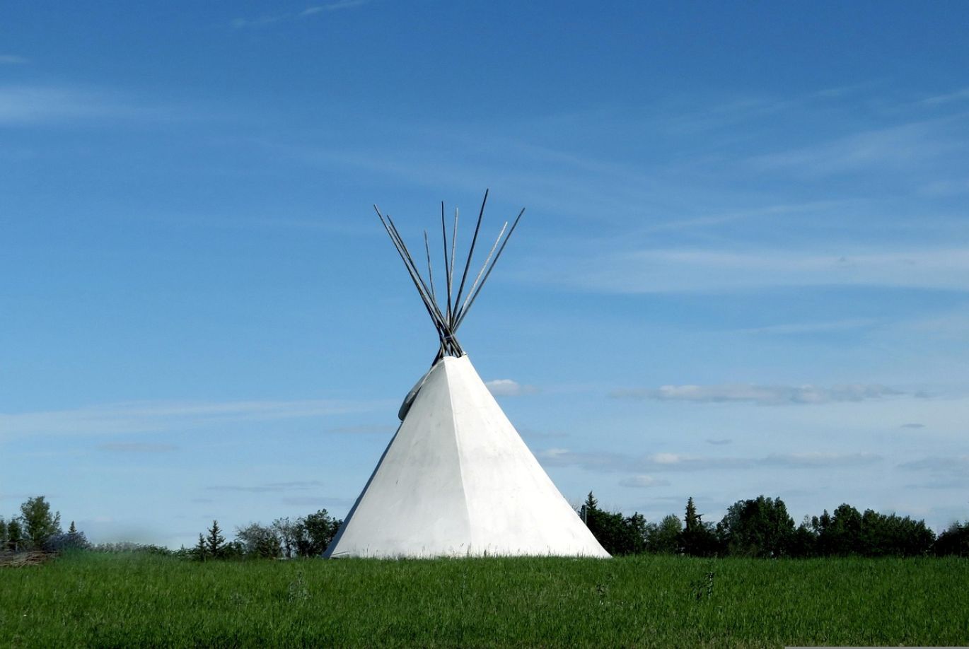Large Tipi Tent Hire