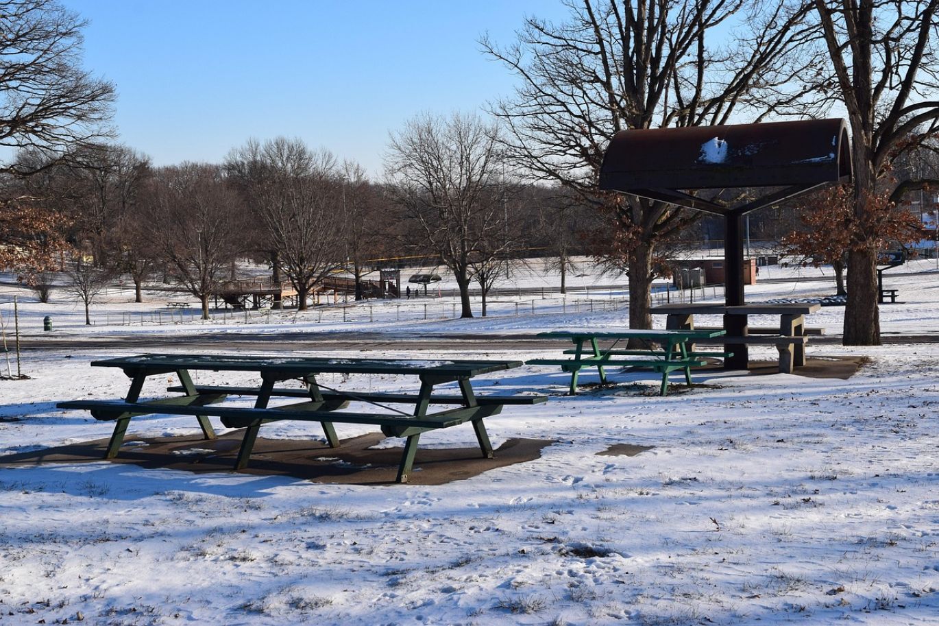 Pallet Picnic Table Hire