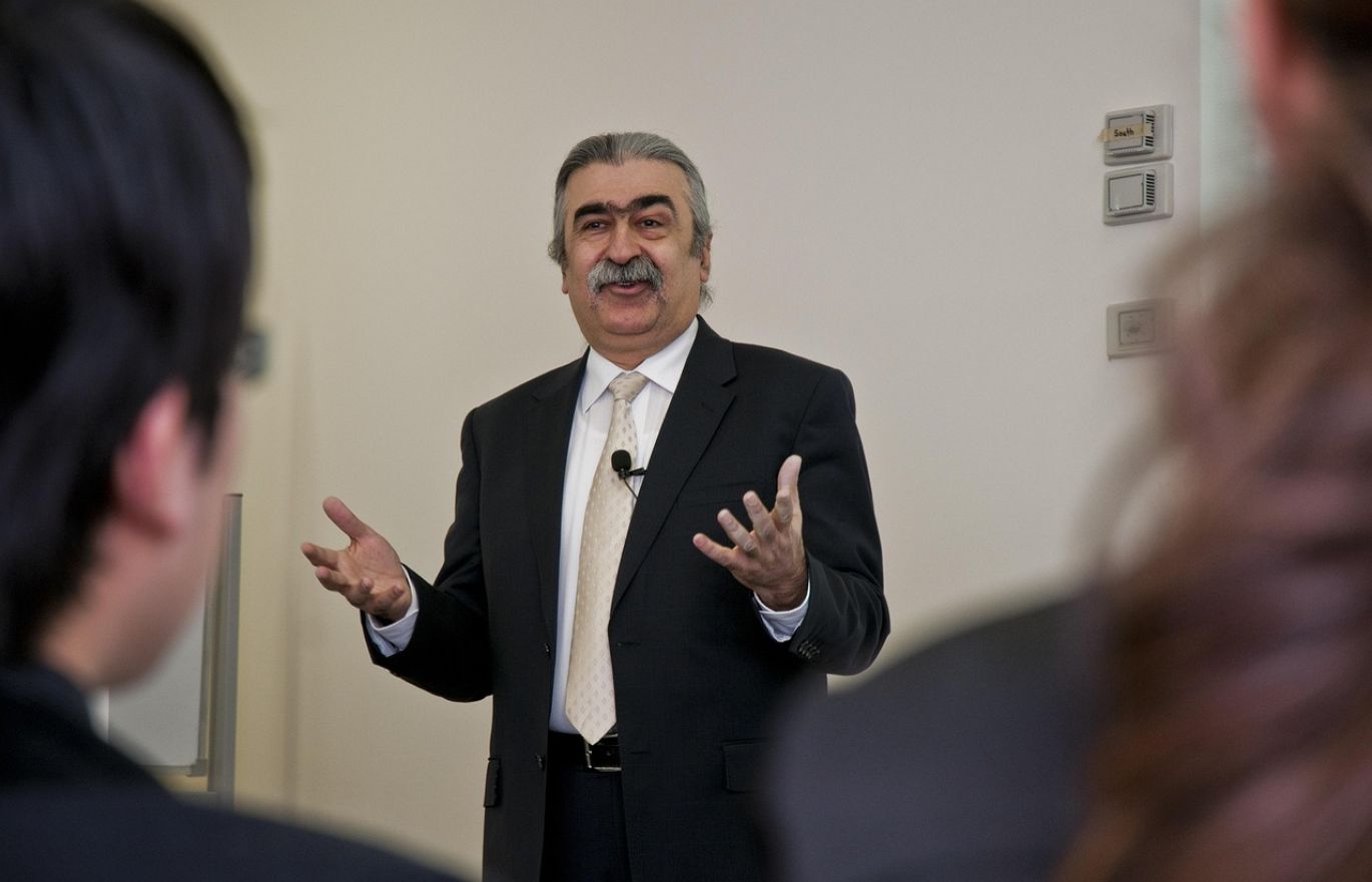 Trolley Speaker On Rent