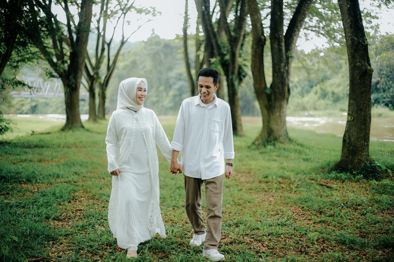 Wedding Bride And Groom Chair Rental